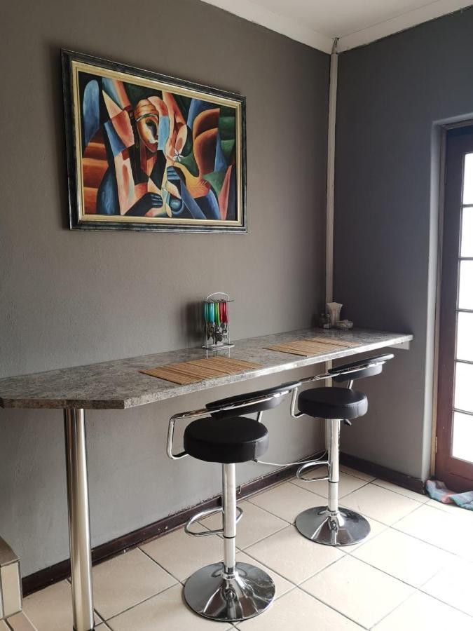 Gluckman Drive Guesthouse Welkom Luaran gambar